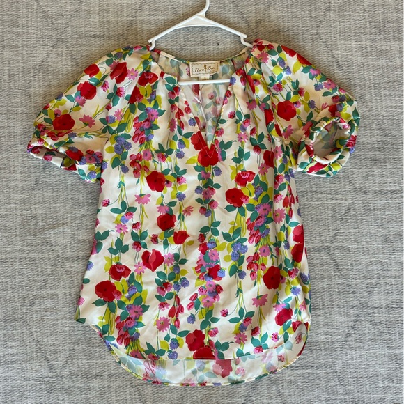NWT Flora Bea Floral Spring Top - Picture 2 of 5